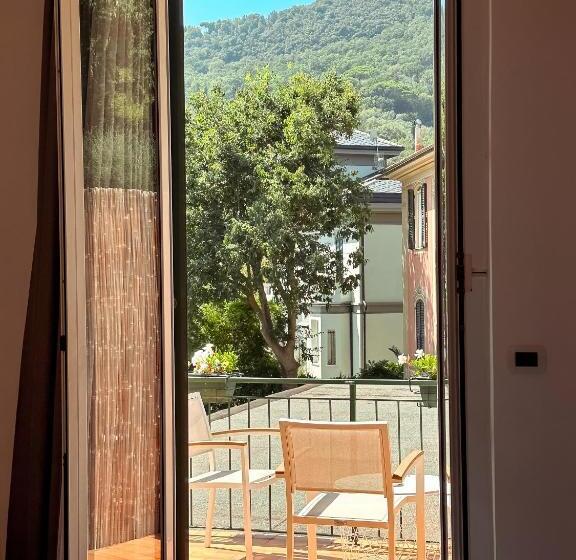 Superior Room with Terrace, Villa Anita