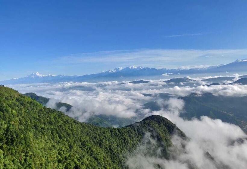 اتاق اجرایی, Chandragiri Hills Resort