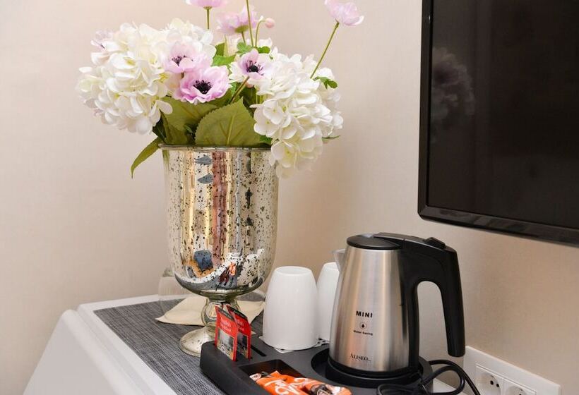 اتاق استاندارد, The Duke Luxury Rooms