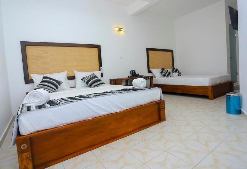اتاق لوکس خانوادگی, Vendol Sky Resort