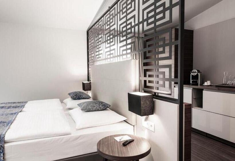 Полулюкс Одноместный с Террасой, Nuhr Medical   Hotel & Restaurant