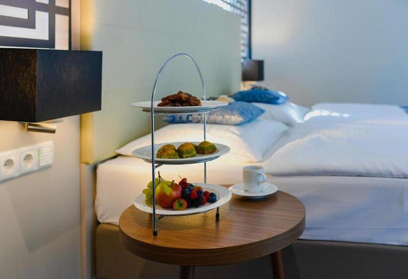 Номер Superior, Nuhr Medical   Hotel & Restaurant