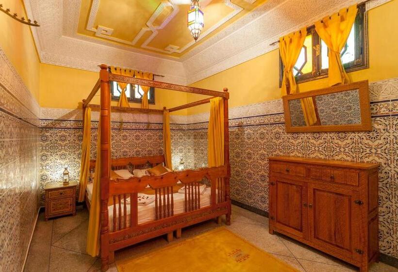 Standard room with outdoor bath, Riad Tasneem
