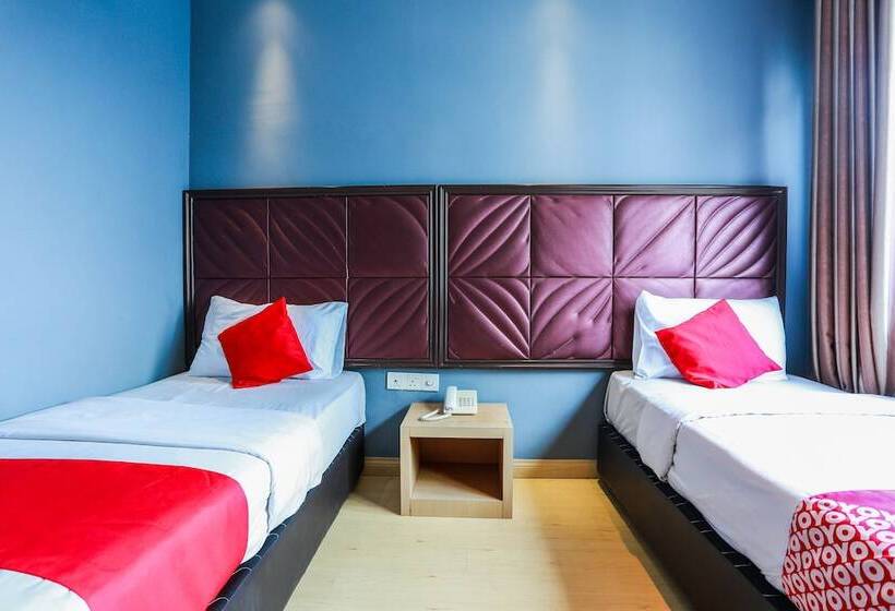 اتاق لوکس, OYO 763 Tazara Hotel