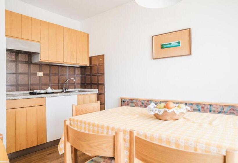 Апартаменты 1 Спальня, Residence Dolomia