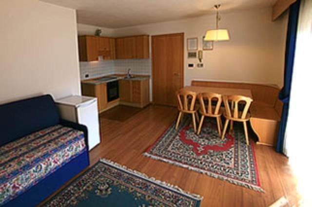 Апартаменты 2 Спальни, Residence Dolomia