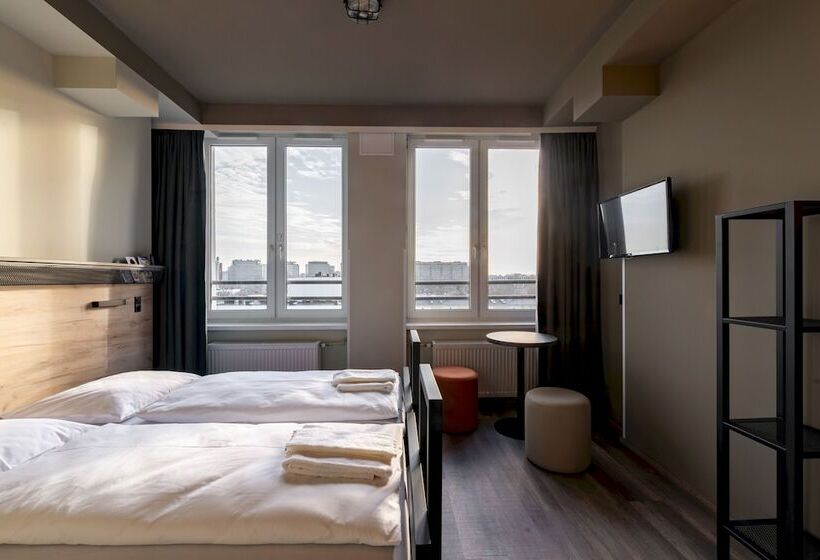 Номер Стандарт, A&o Warszawa Wola