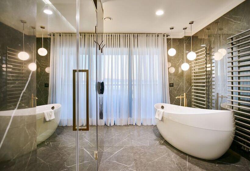 Президентский Люкс, Ikador Luxury Boutique Hotel & Spa