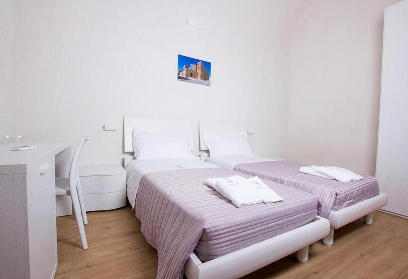 Номер Deluxe, Quarto Latino B&b