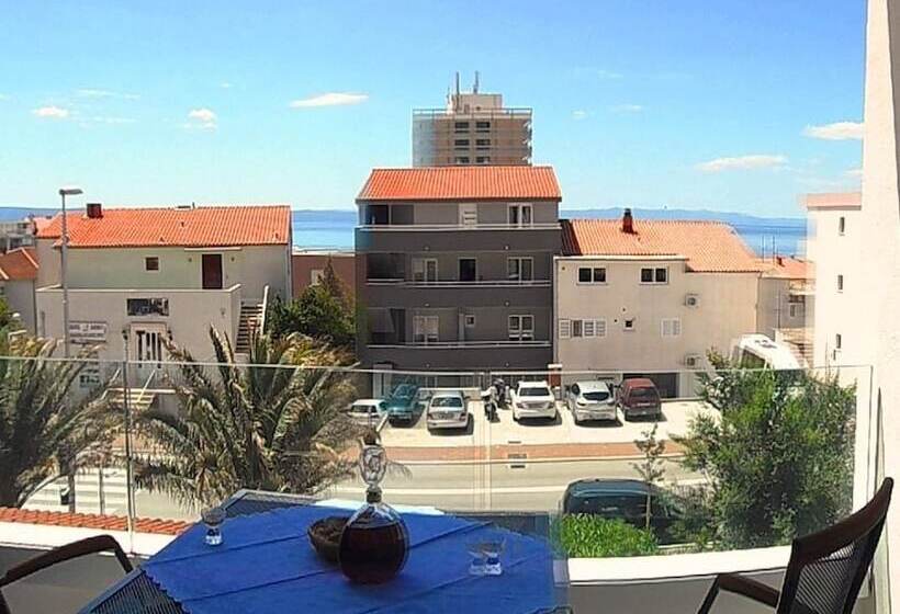 Apartamento 1 Dormitório Vista Mar, Apartments Dany