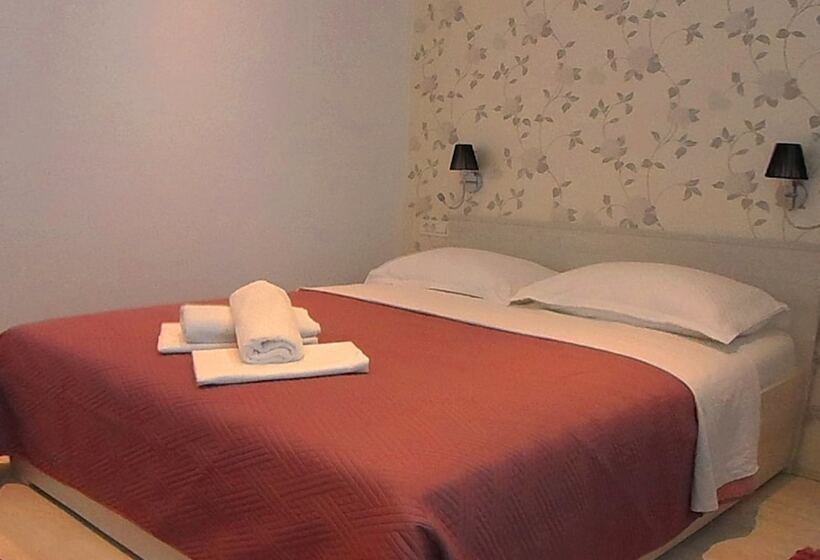 Apartamento 1 Dormitório Vista Mar, Apartments Dany