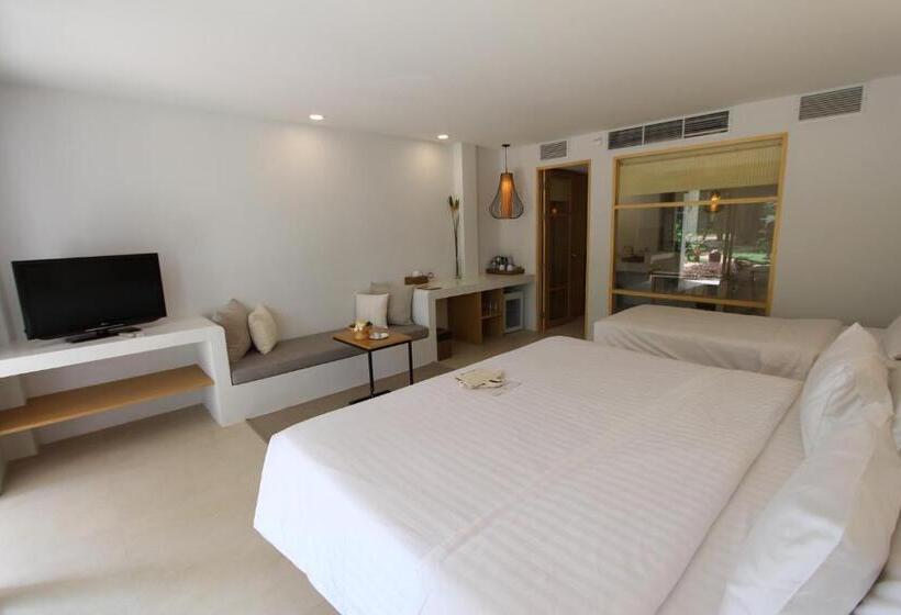 اتاق لوکس سه تخته, Paradise Beach Resort, Koh Samui   Sha Extra Plus