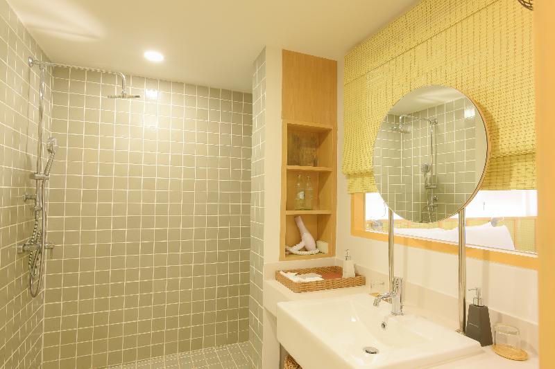 اتاق لوکس, Paradise Beach Resort, Koh Samui   Sha Extra Plus
