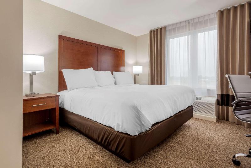 Люкс Кровать Кинг, Comfort Inn & Suites