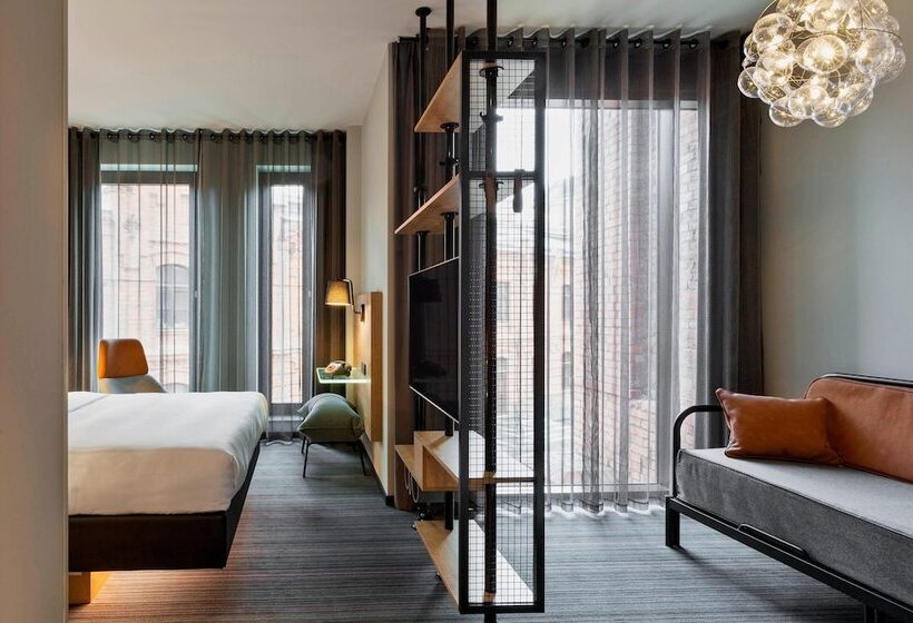 غرفة ديلوكس, Moxy Warsaw Praga