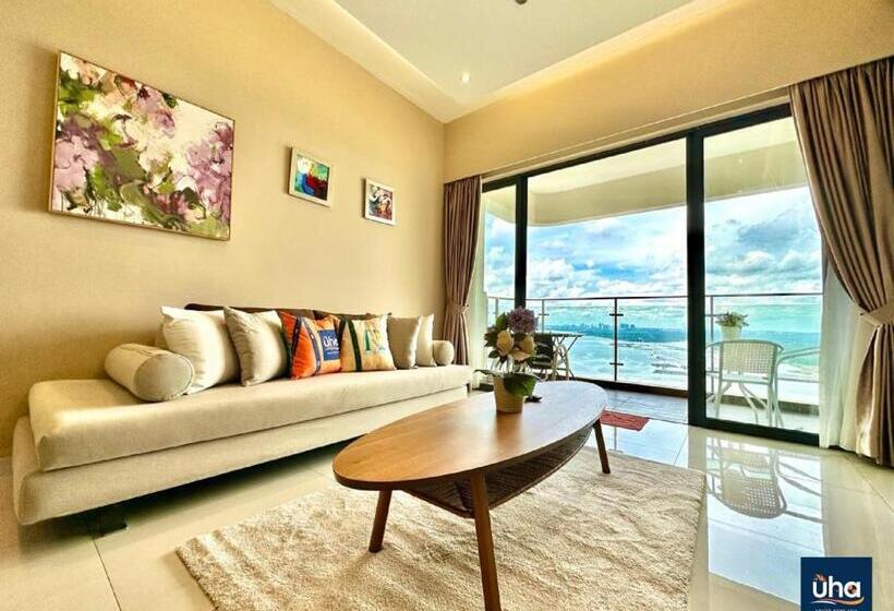 Апартаменты 3 Спальни, Country Garden Danga Bay @ Uha