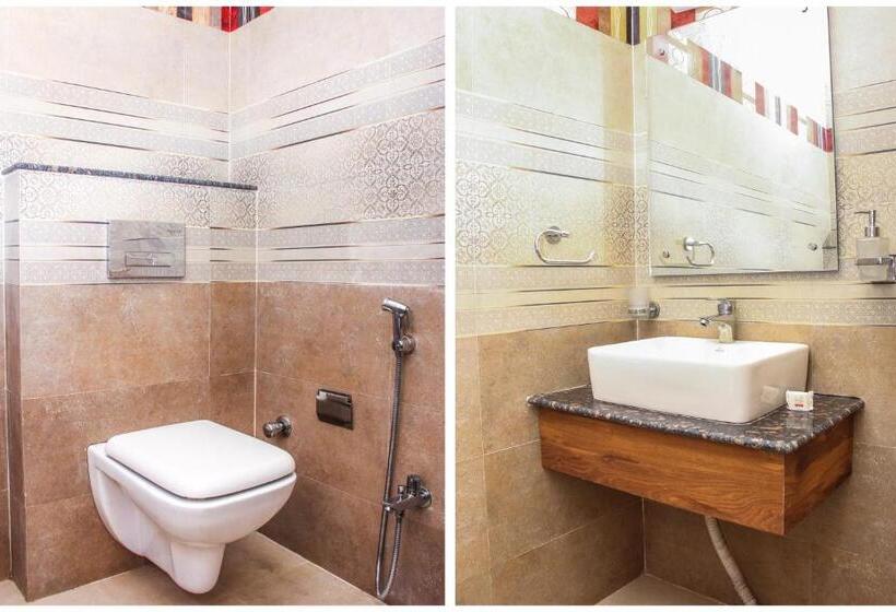 Quarto Triplo Deluxe, Collection O Chawla