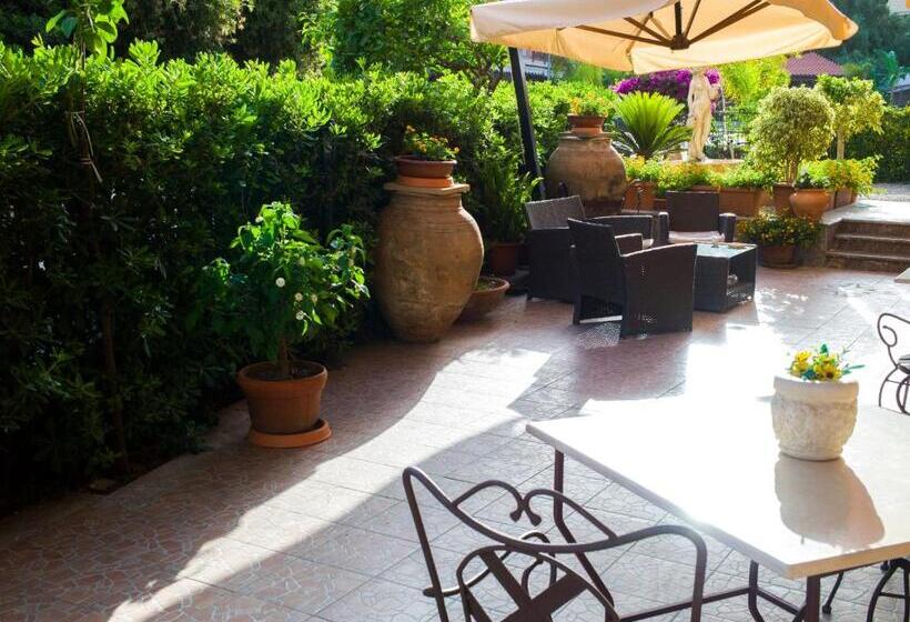 اتاق کلاسیک یک تخته, B&b Mareagrò