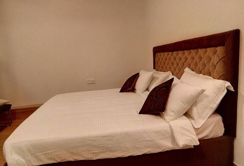Deluxe Room Mountain View, Hill Cool Hotel & Restaurant