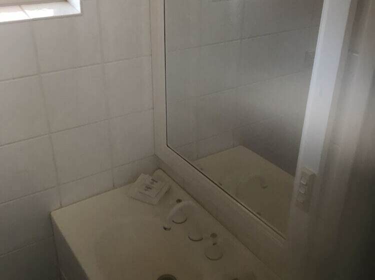 디럭스 룸, Condobolin Motor Inn