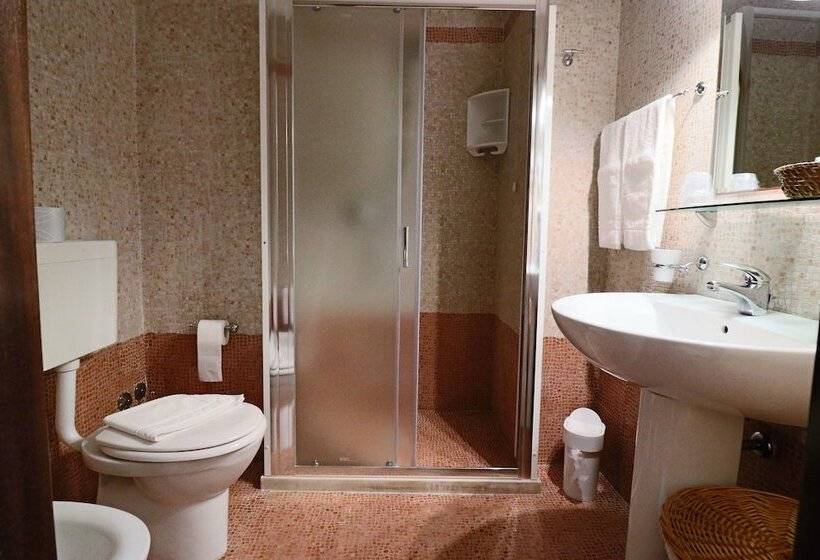 غرفة ديلوكس مطلّة علي الحديقة, Dimora Relais Excelsa
