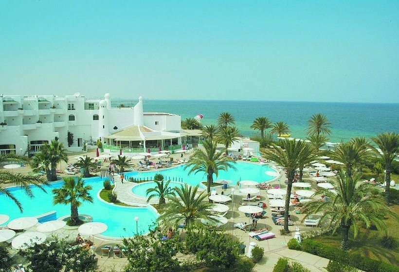 اتاق استاندارد سه نفره, El Mouradi Skanes