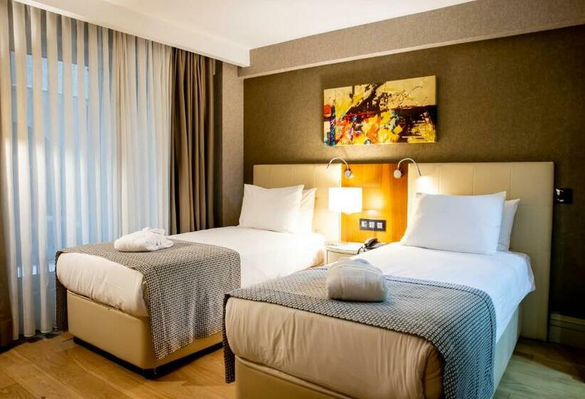 اتاق اکونومی, Ramada Istanbul Grand Bazaar