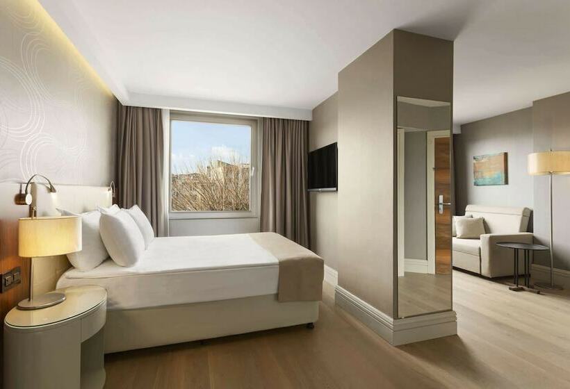 اتاق لوکس, Ramada Istanbul Grand Bazaar