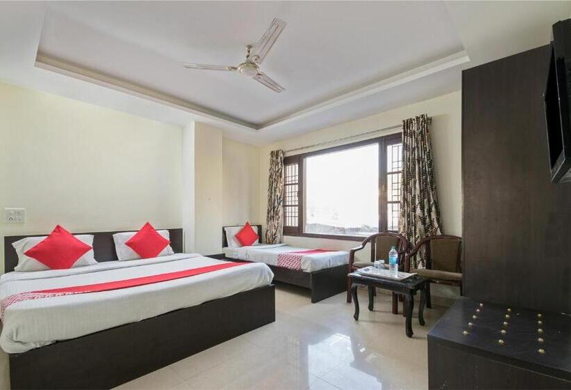 Трехместный Номер Deluxe, Triund Regency By Oyo Rooms