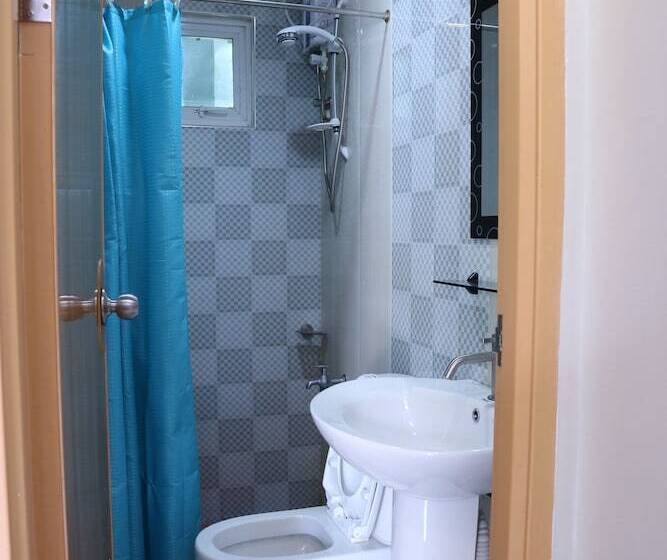 Семейный Номер, Ea Apartelle  Metro Vigan