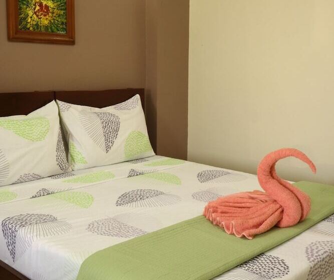 Семейный Номер, Ea Apartelle  Metro Vigan