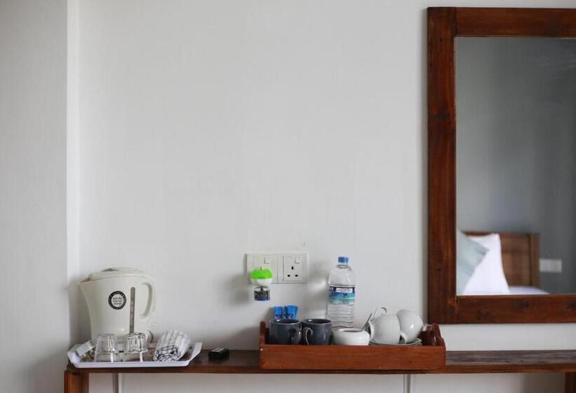 اتاق استاندارد با تخت بزرگ, Kandy Hill Villa