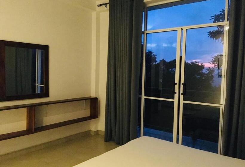 اتاق استاندارد با تخت بزرگ, Kandy Hill Villa