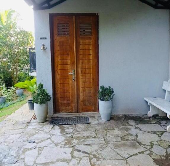 ویلای 1 خوابه, Kandy Hill Villa