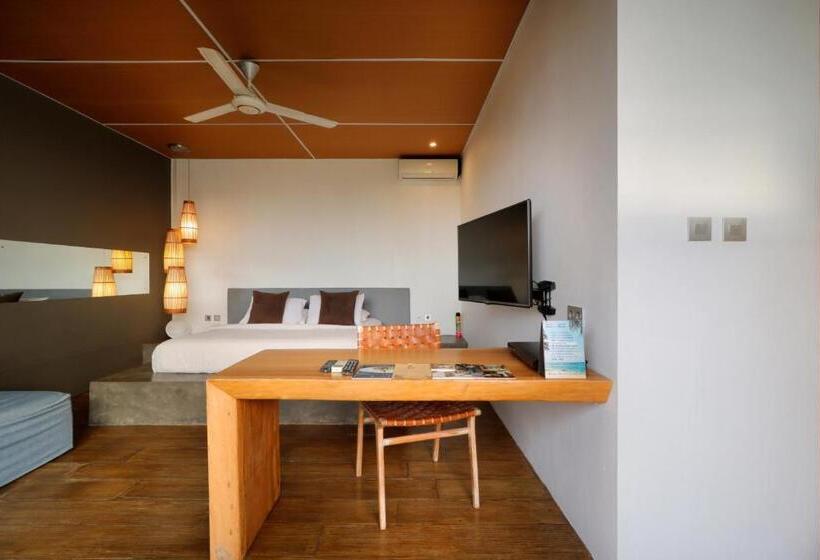 سوییت, Clio Apartment