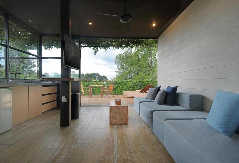 آپارتمان 1 خوابه با بالکن, Clio Apartment