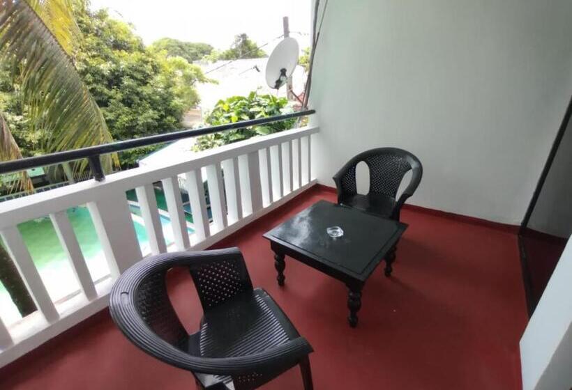 اتاق کلاسیک چهارنفره, Mount Lanka