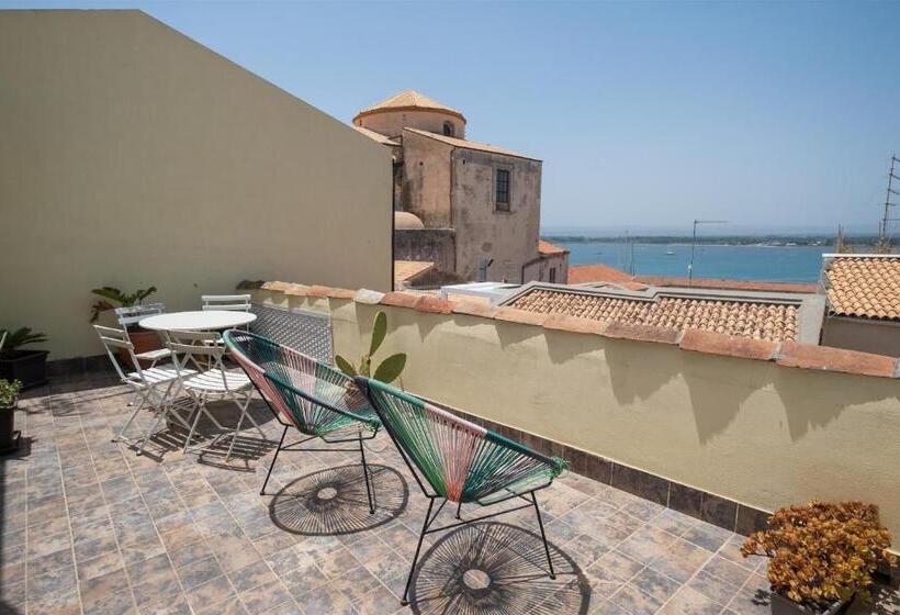 سوییت جونیور با چشم‌انداز دریا, Palazzo Gilistro