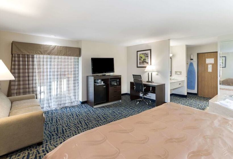 Люкс с Видом, Quality Inn