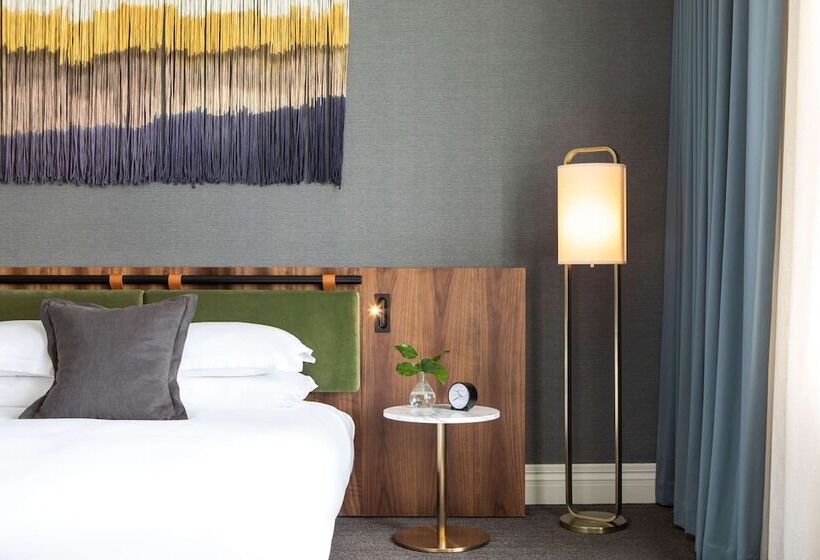 スイート, The Alexis Royal Sonesta Hotel Seattle