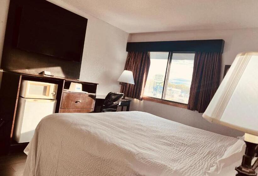Стандартный Номер Кровать Кинг, Travelodge By Wyndham Valleyfair Shakopee