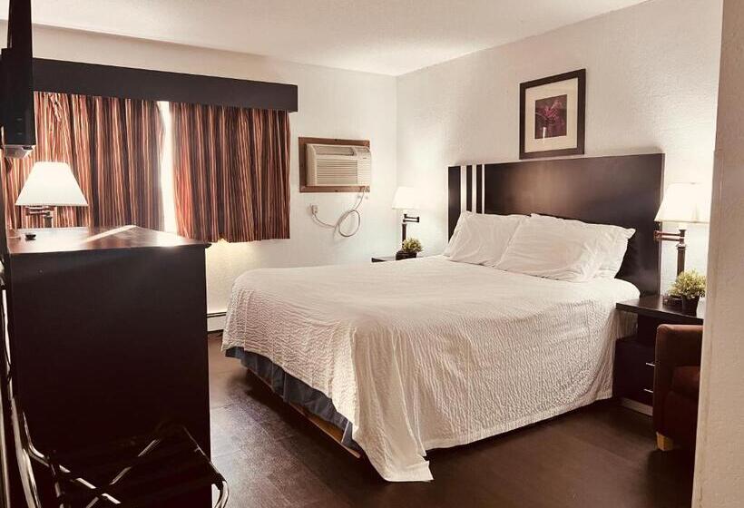 Стандартный Номер Кровать Кинг, Travelodge By Wyndham Valleyfair Shakopee