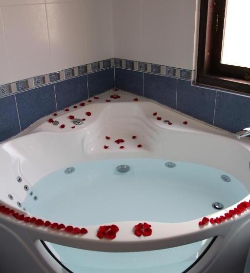سوئیت 2 خوابه, La Capilla Hotel Boutique