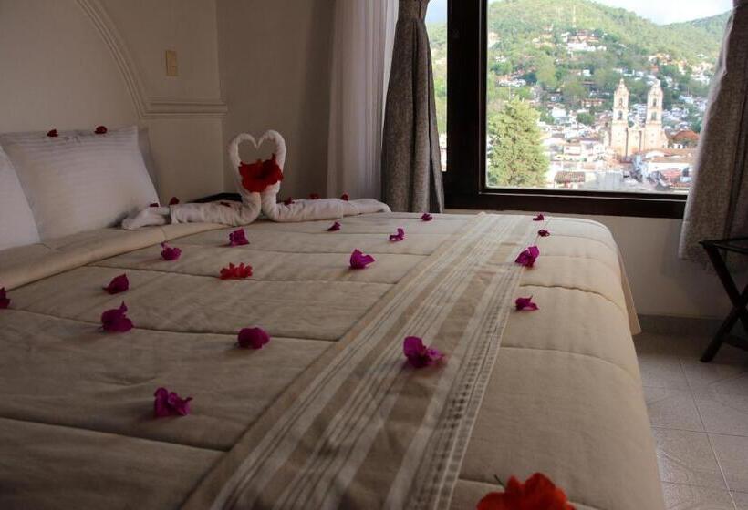 سوئیت 2 خوابه, La Capilla Hotel Boutique