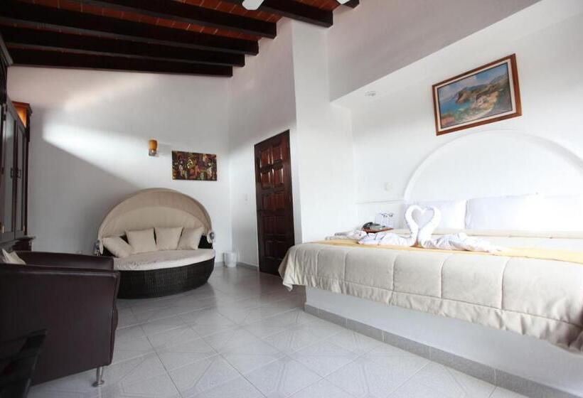سوئیت 2 خوابه, La Capilla Hotel Boutique