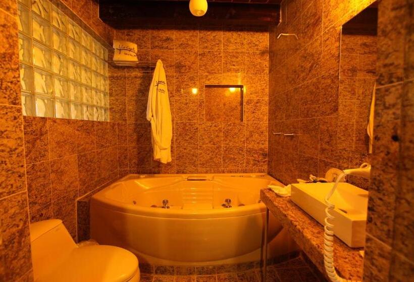 اتاق لوکس, La Capilla Hotel Boutique