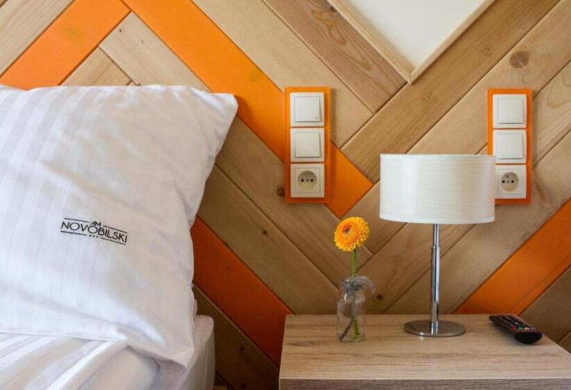 Номер Deluxe, Novobilski   Pod Wyciągiem Bania I Kotelnica, Obok Termy Bania