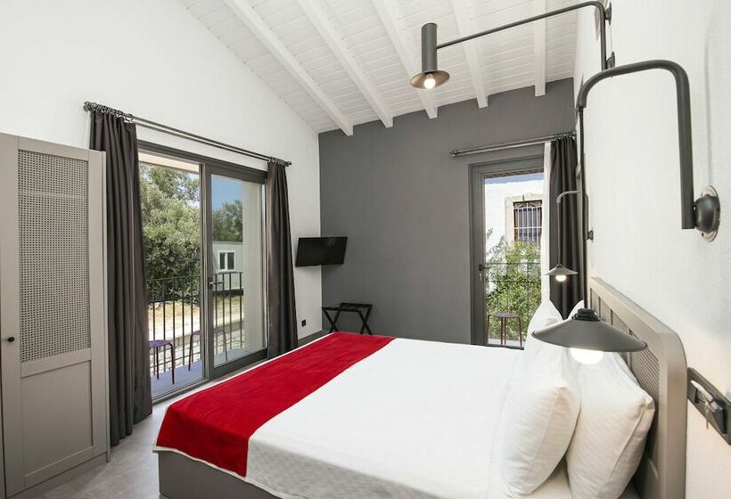 Quarto Deluxe, Yerli Otel Alacati