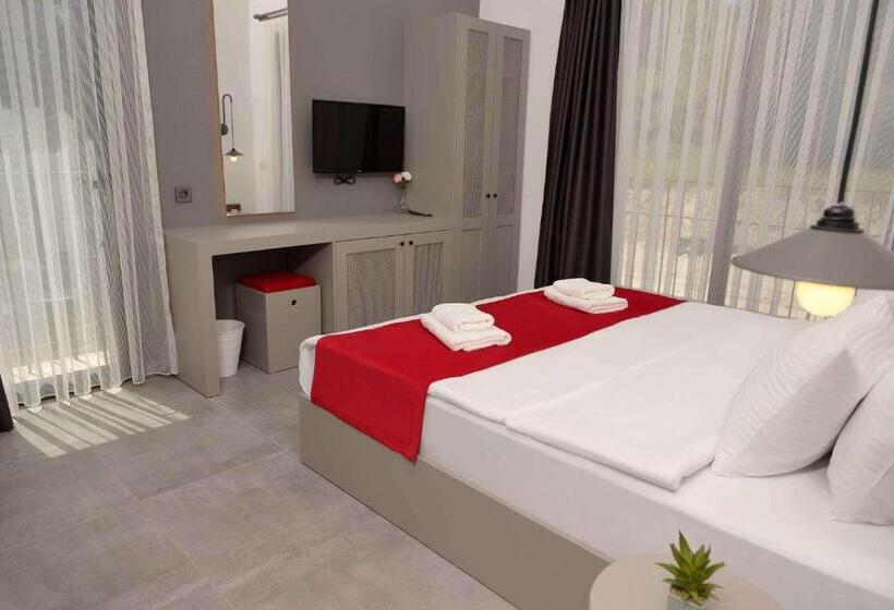 Quarto Deluxe, Yerli Otel Alacati