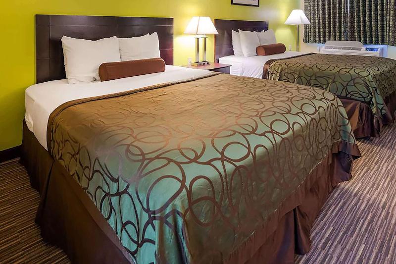 Номер Стандарт Кровать Квин Адаптированный для Инвалидов, Days Inn By Wyndham Round Rock